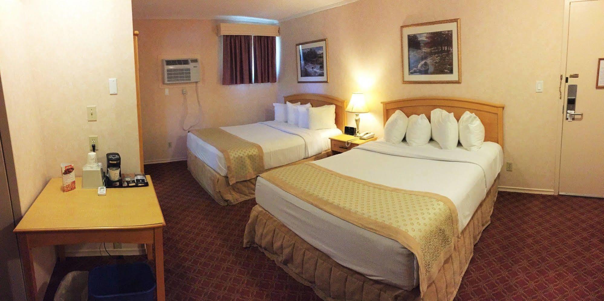 Sword Inn Bancroft Kültér fotó