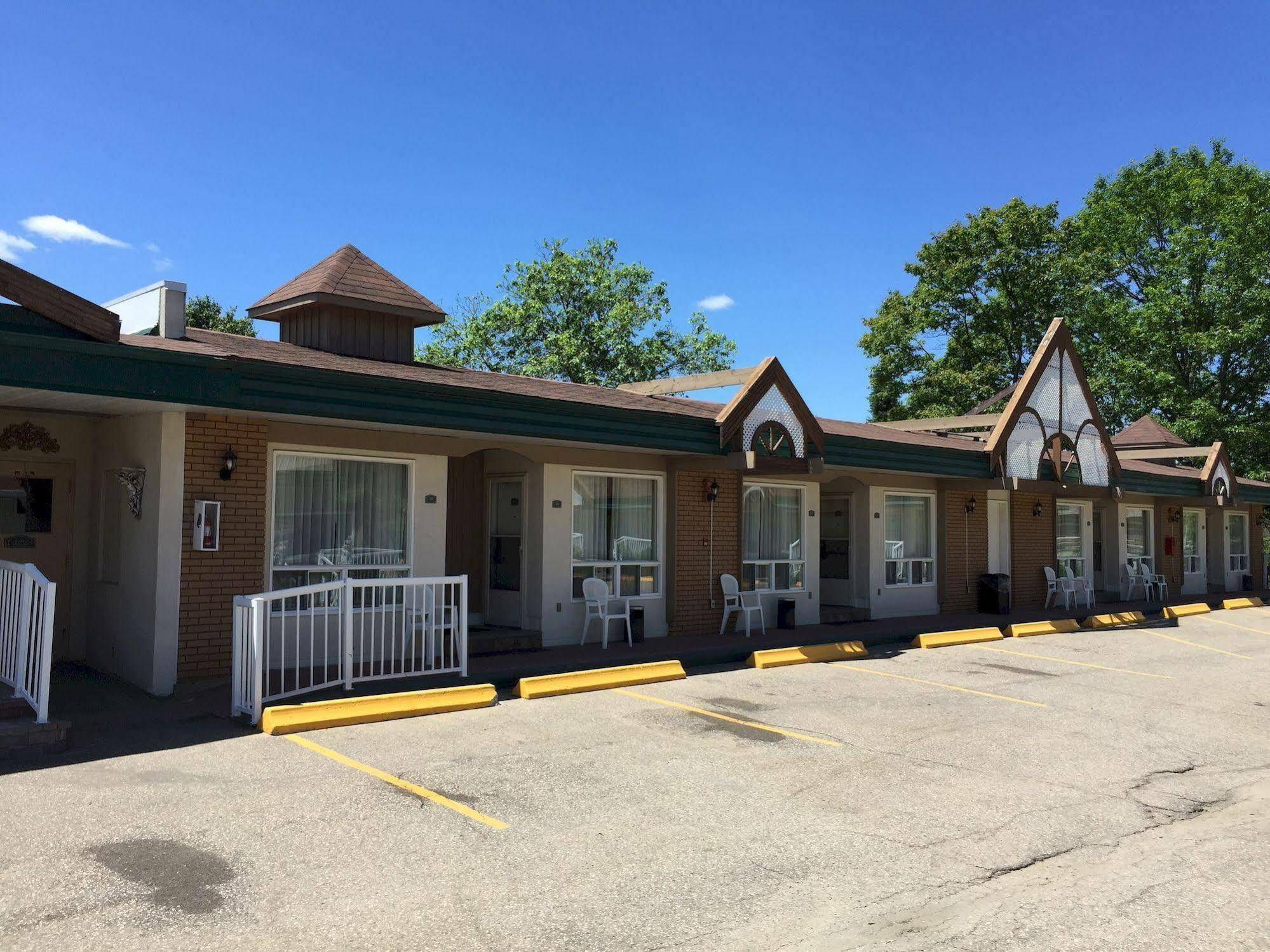Sword Inn Bancroft Kültér fotó